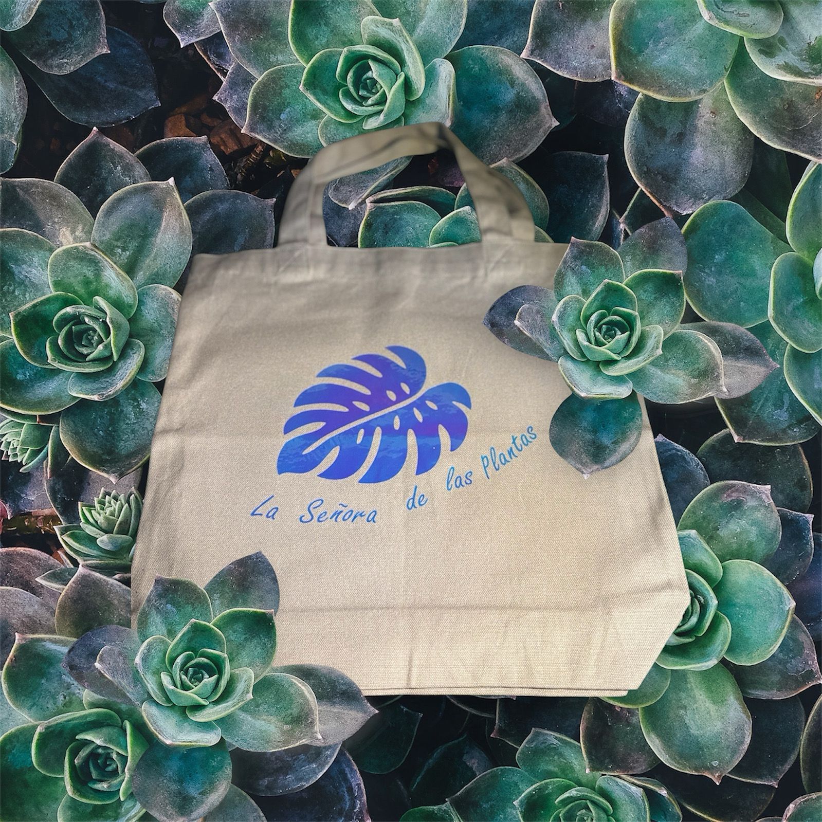 "La Señora de las plantas" Tote bag