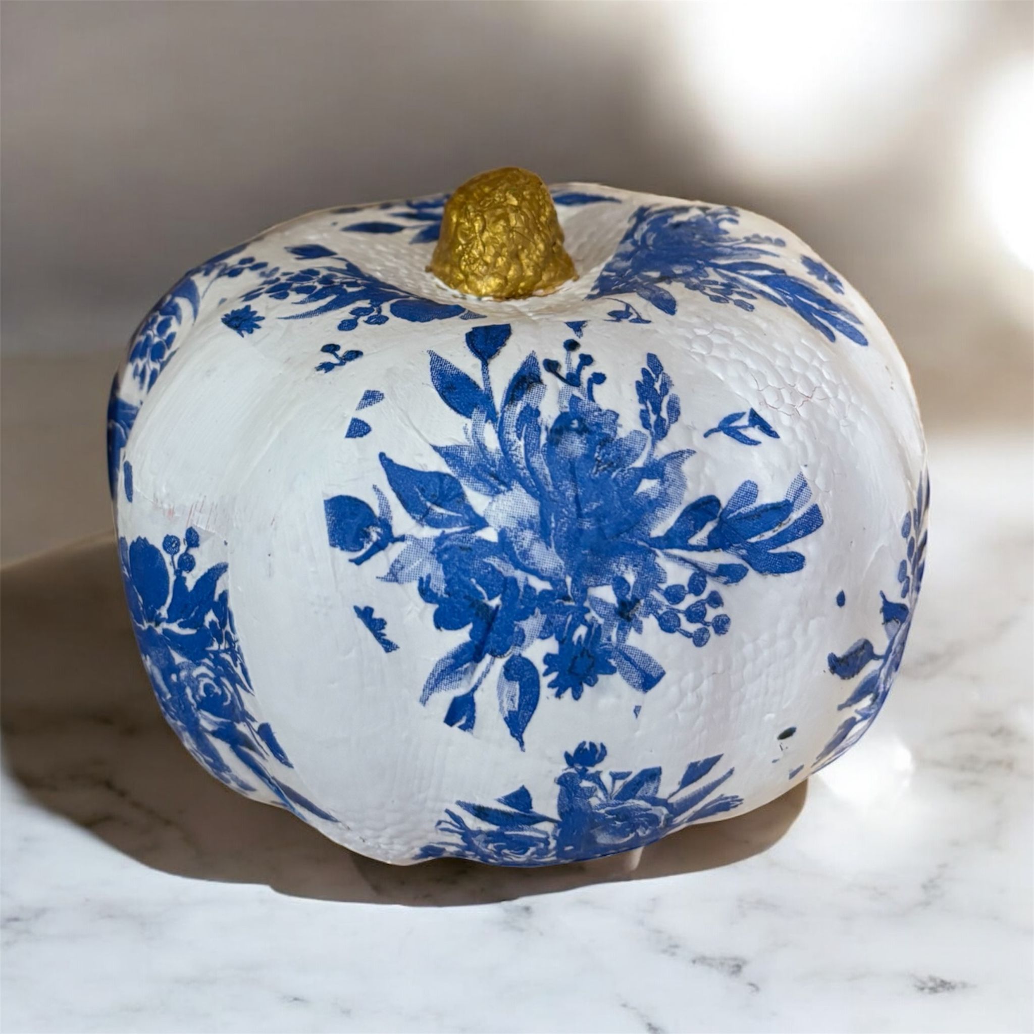 Decorative decoupage Pumpkin