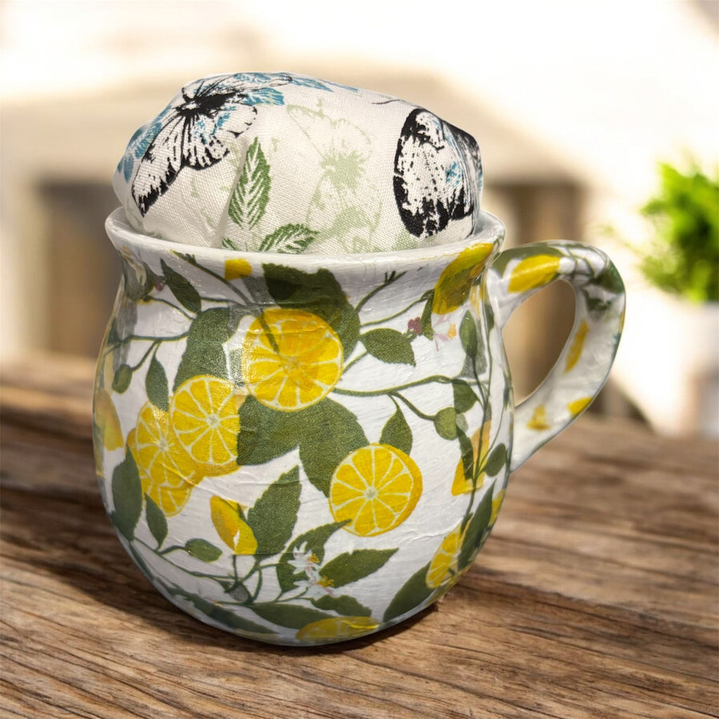 Lemon themed Pin jar